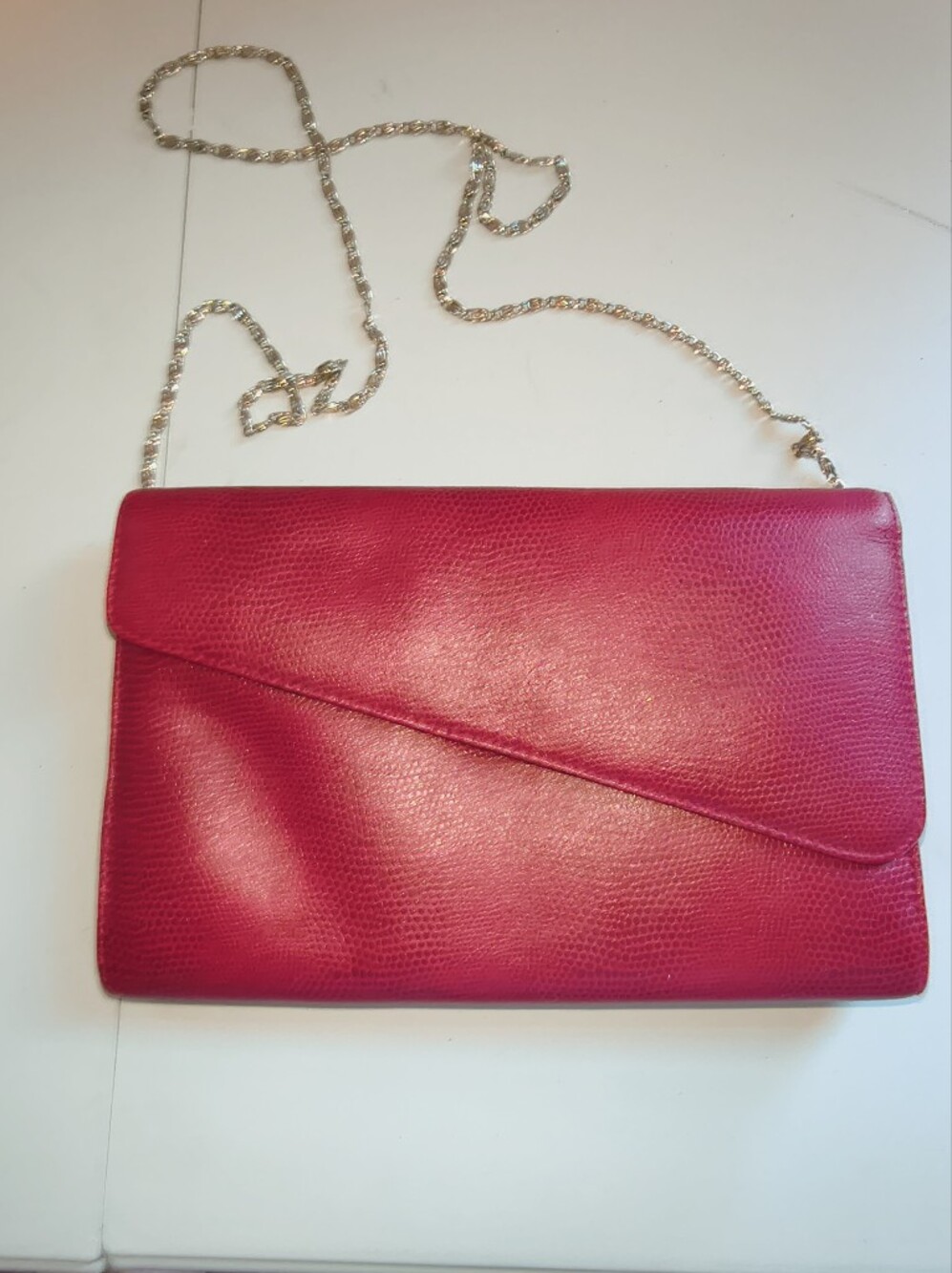 Muska Milano Feminine Envelope Clutch with Chain Strap